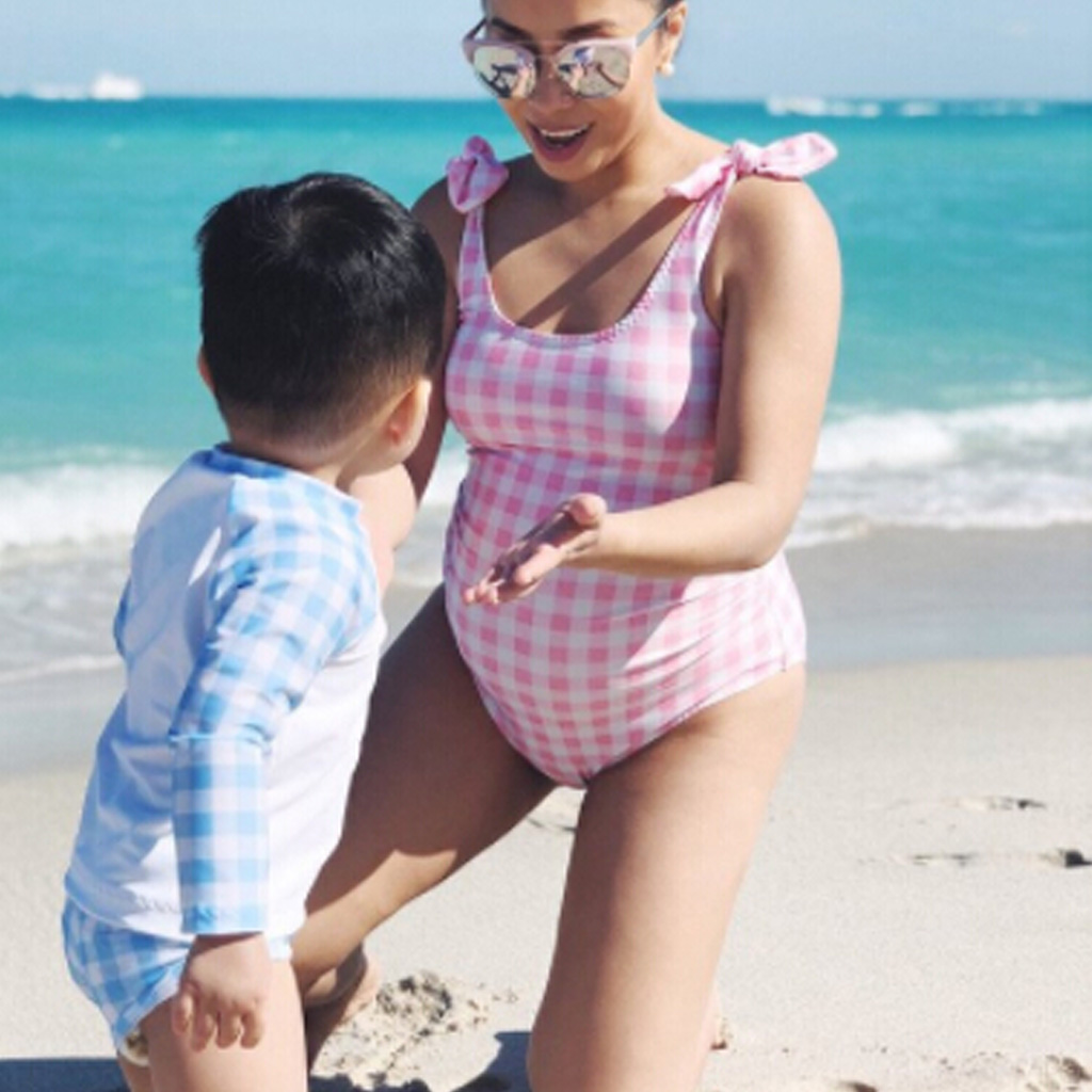 

Plaid Print One-piece Maternity Swimsuit