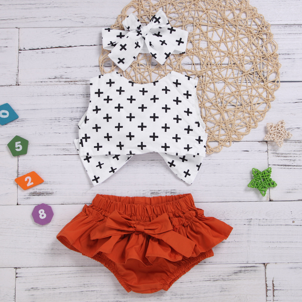 

Crisscross Print Top and PP Shorts Headband Set
