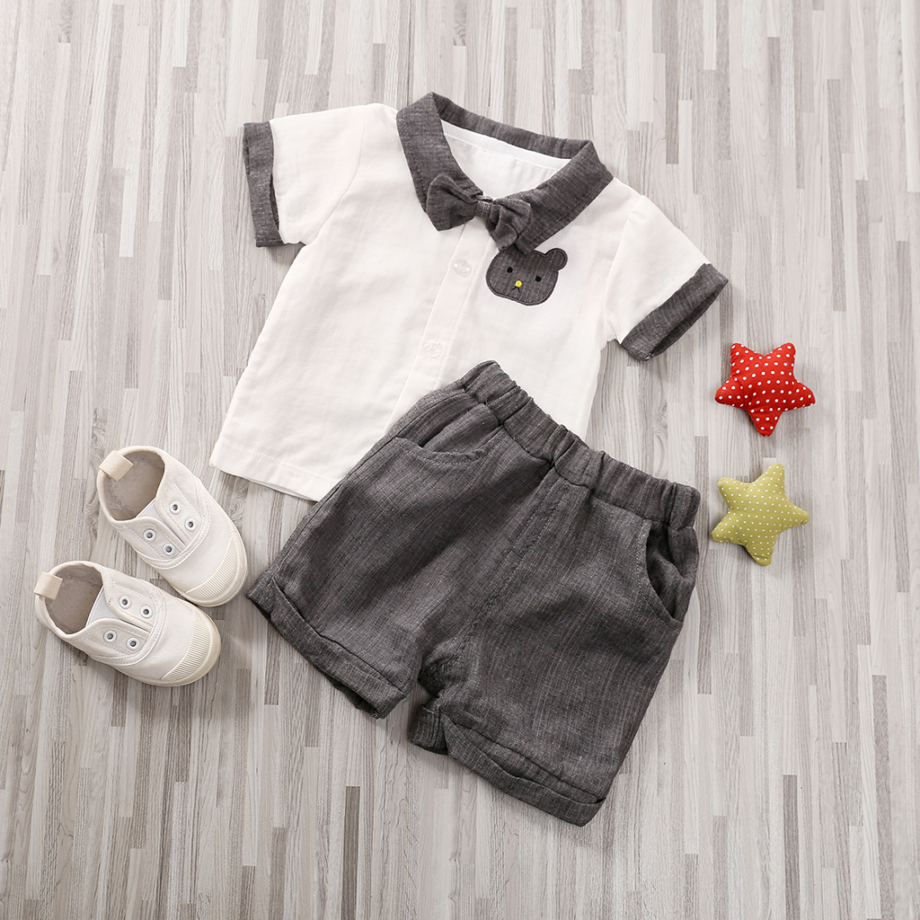 

Baby / Toddler Bow Decor Lapel Collar Bear Print Shirt and Casual Shorts Set