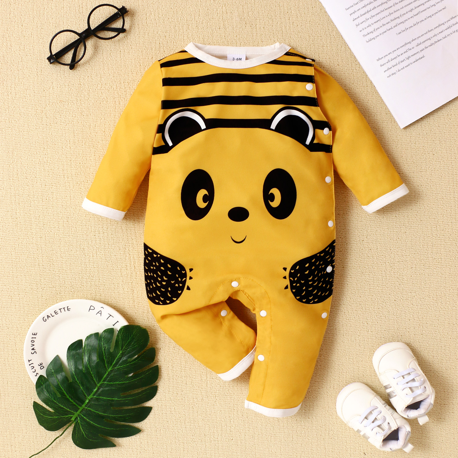 

Baby Boy/Girl Cartoon Bear Print Yellow Long-sleeve Snap Jumpsuit