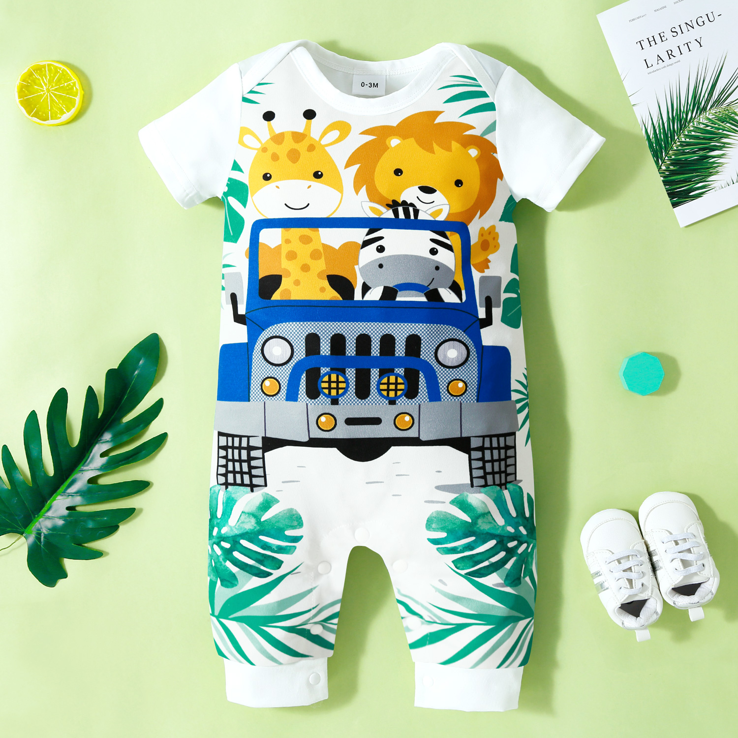 

Baby Boy/Girl White Short-sleeve Cartoon Animals Print Jumpsuit