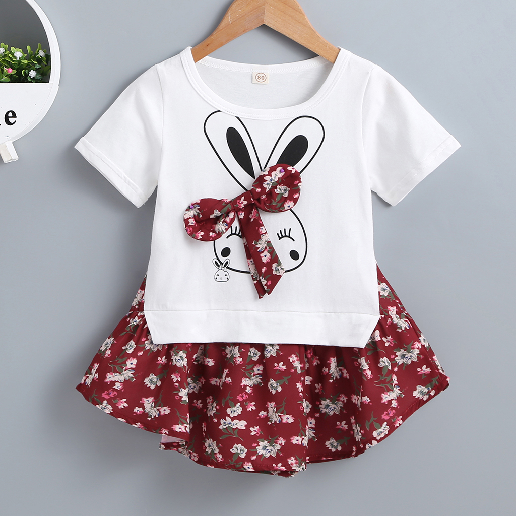 

Baby / Toddler Rabbit Bowknot Decor Tee and Allover Floral Print Skirt