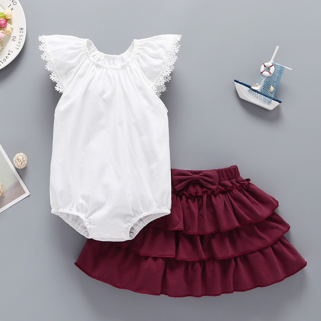 

Ruffle-sleeve Top and Bowknot Decor Skirt Set