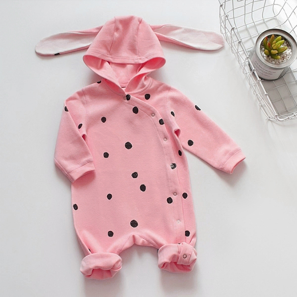 

Stylish Dotted Long-sleeve Hooded Jumpsuit in Pink for Baby Girl