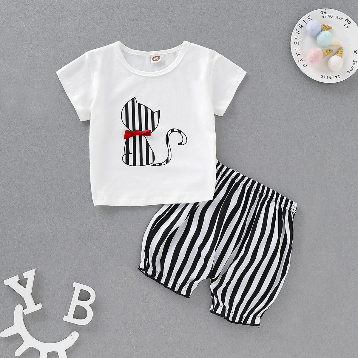 

Baby Girl Striped Cat Print Tee and Shorts Set