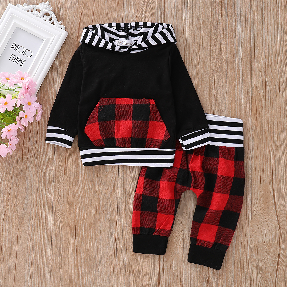 

Baby Plaid Pocket Striped Long-sleeve Hoodie and Pants Set