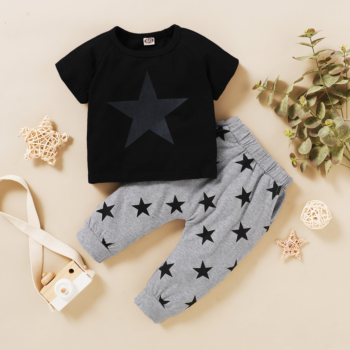 

Star short sleeve suit