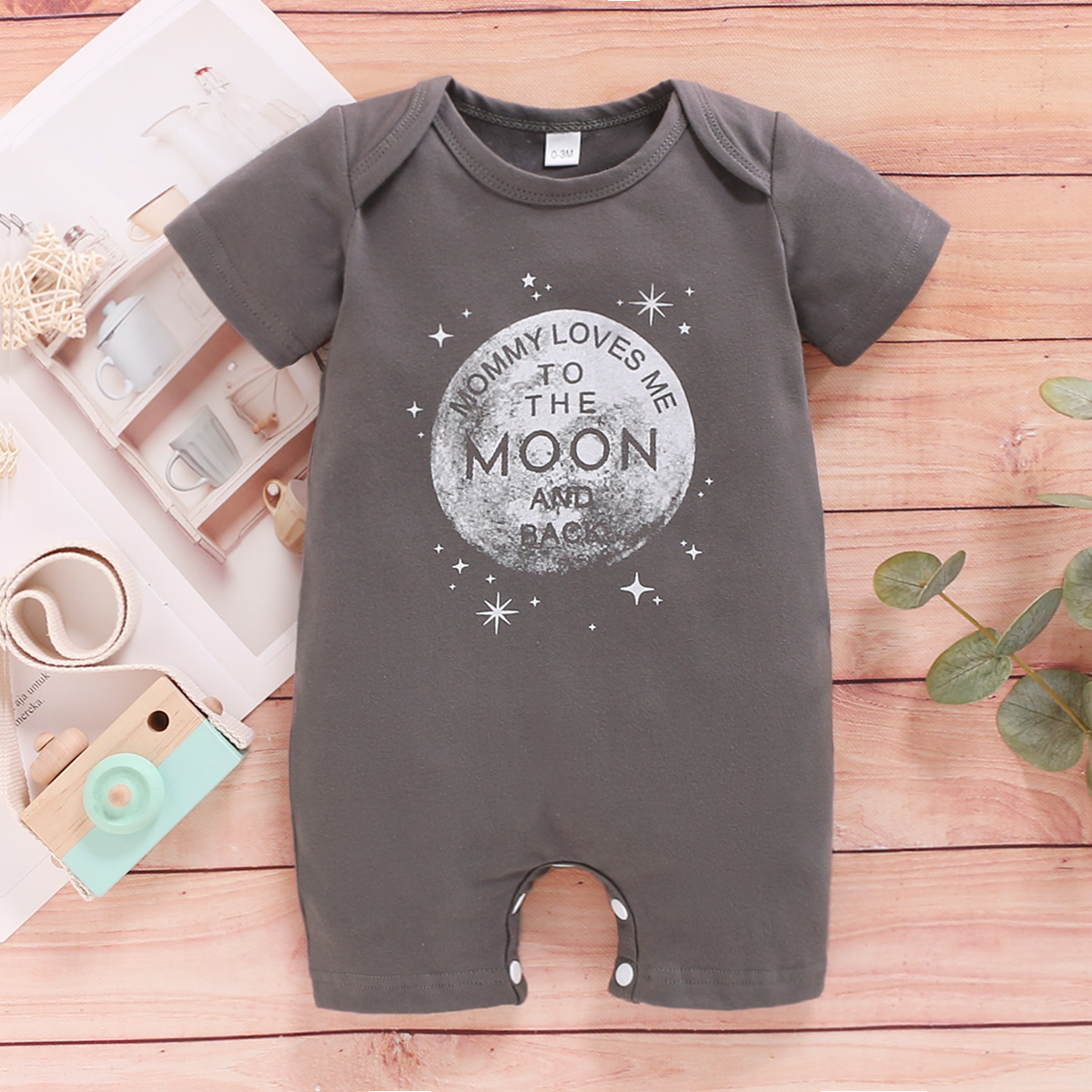 

Baby MOON Letter Print Bodysuit