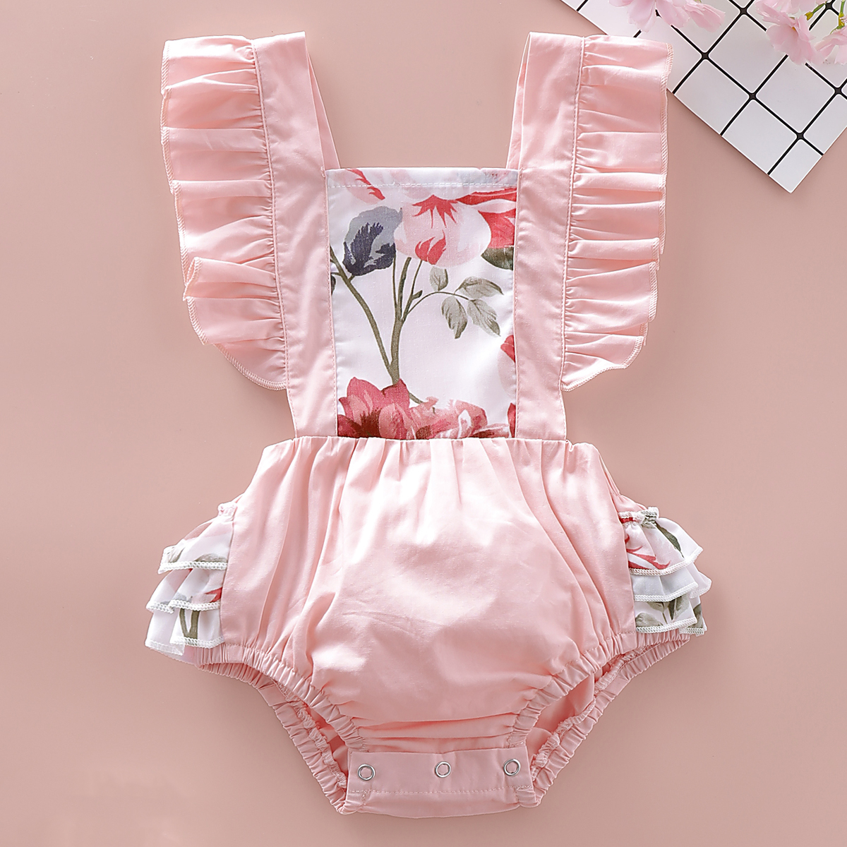 

Baby Floral Flutter-sleeve Romper