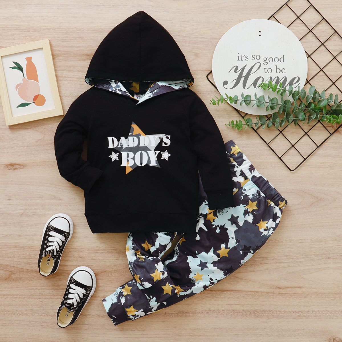 

Toddler Boy Hoodie and Star Print Pants Set