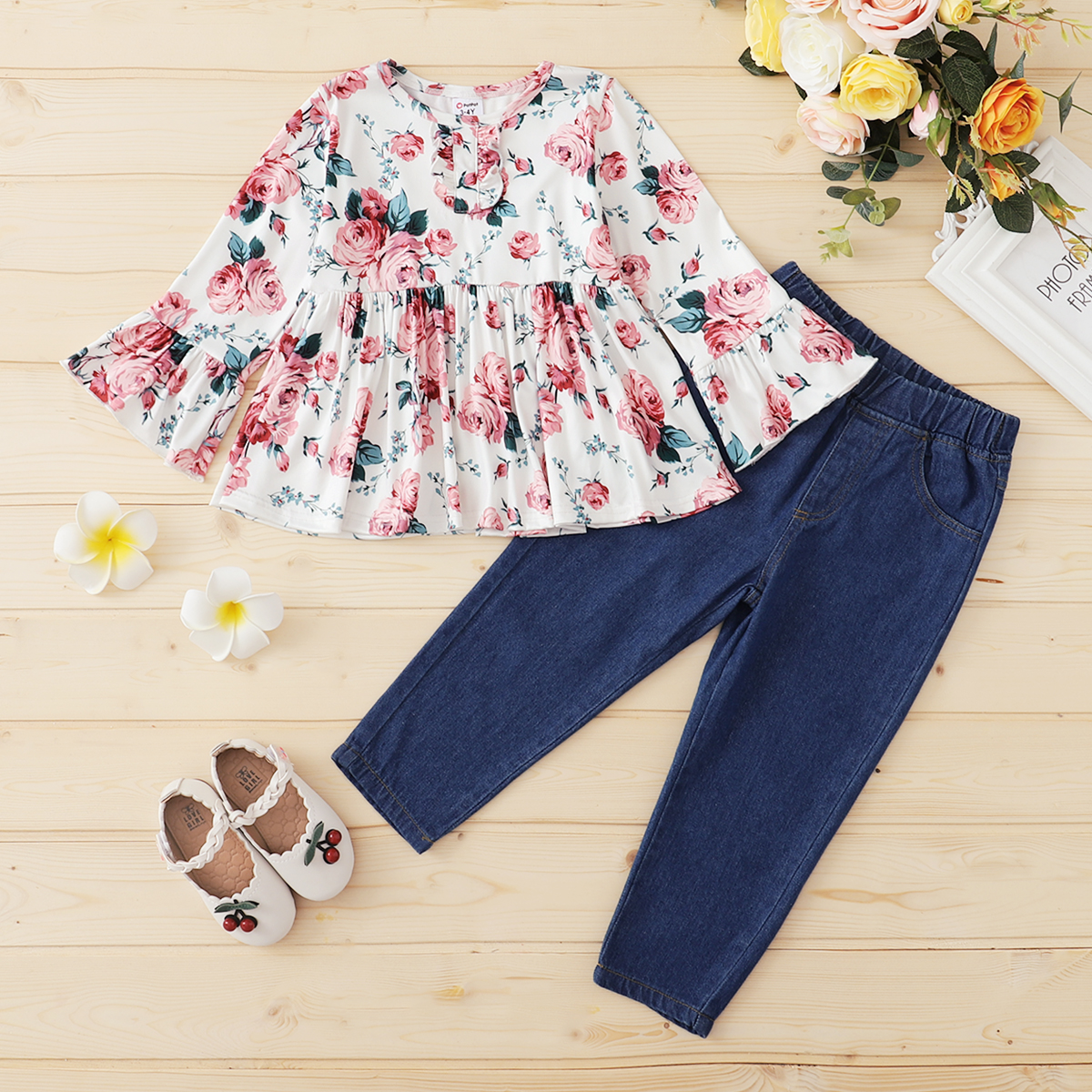 

Toddler Girl Floral Top & Pants Set