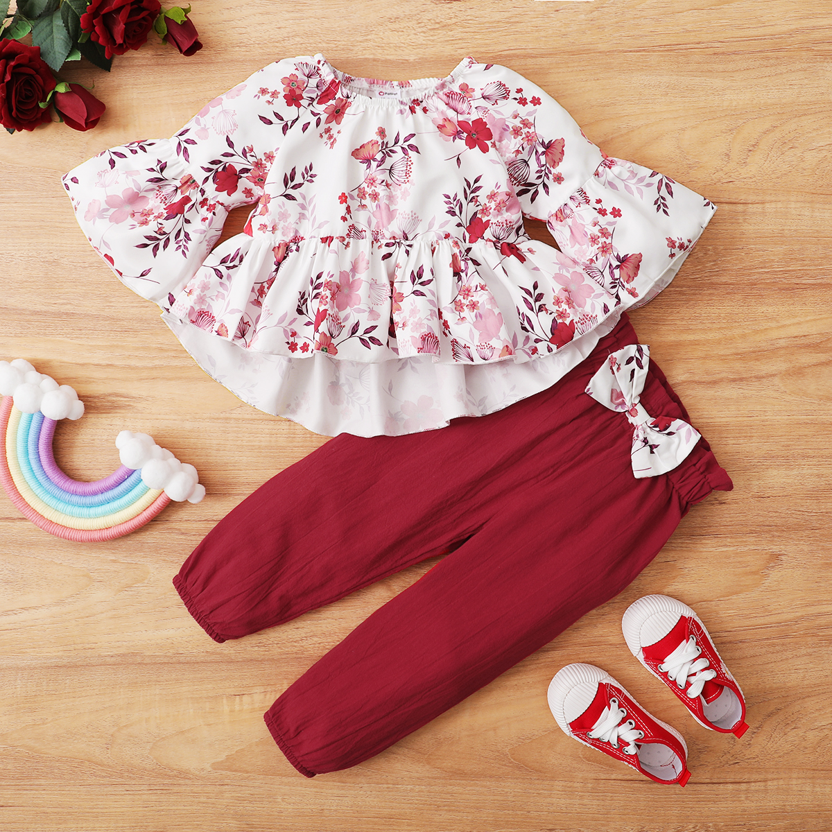 

2-piece Baby / Toddler Ruffled Floral Top and Bowknot Pants Set