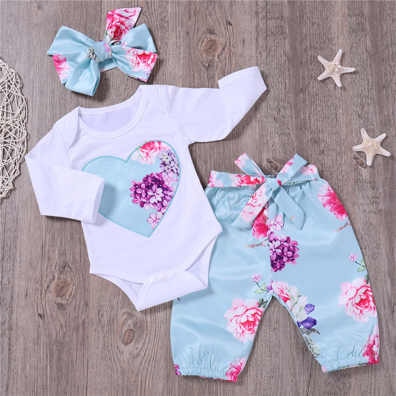 

3pcs Floral and Heart-shaped Pattern Bowknot Decor Long-sleeve Baby Set