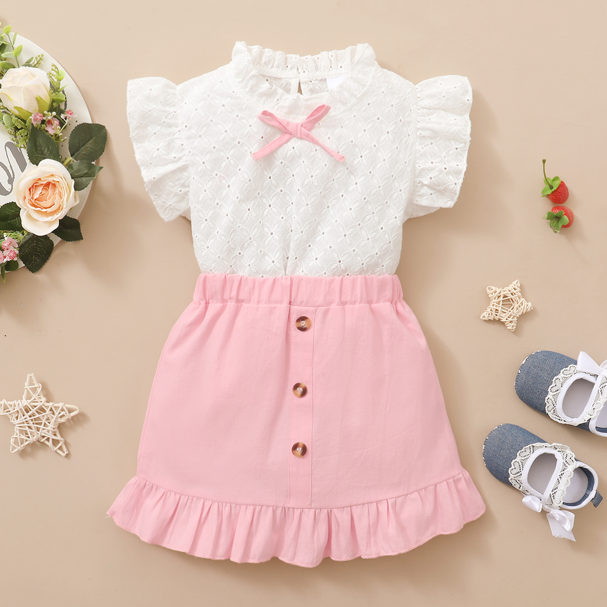 

Toddler Girl Sweet Bowknot Ruffle-sleeve Top And Pink Short skirt