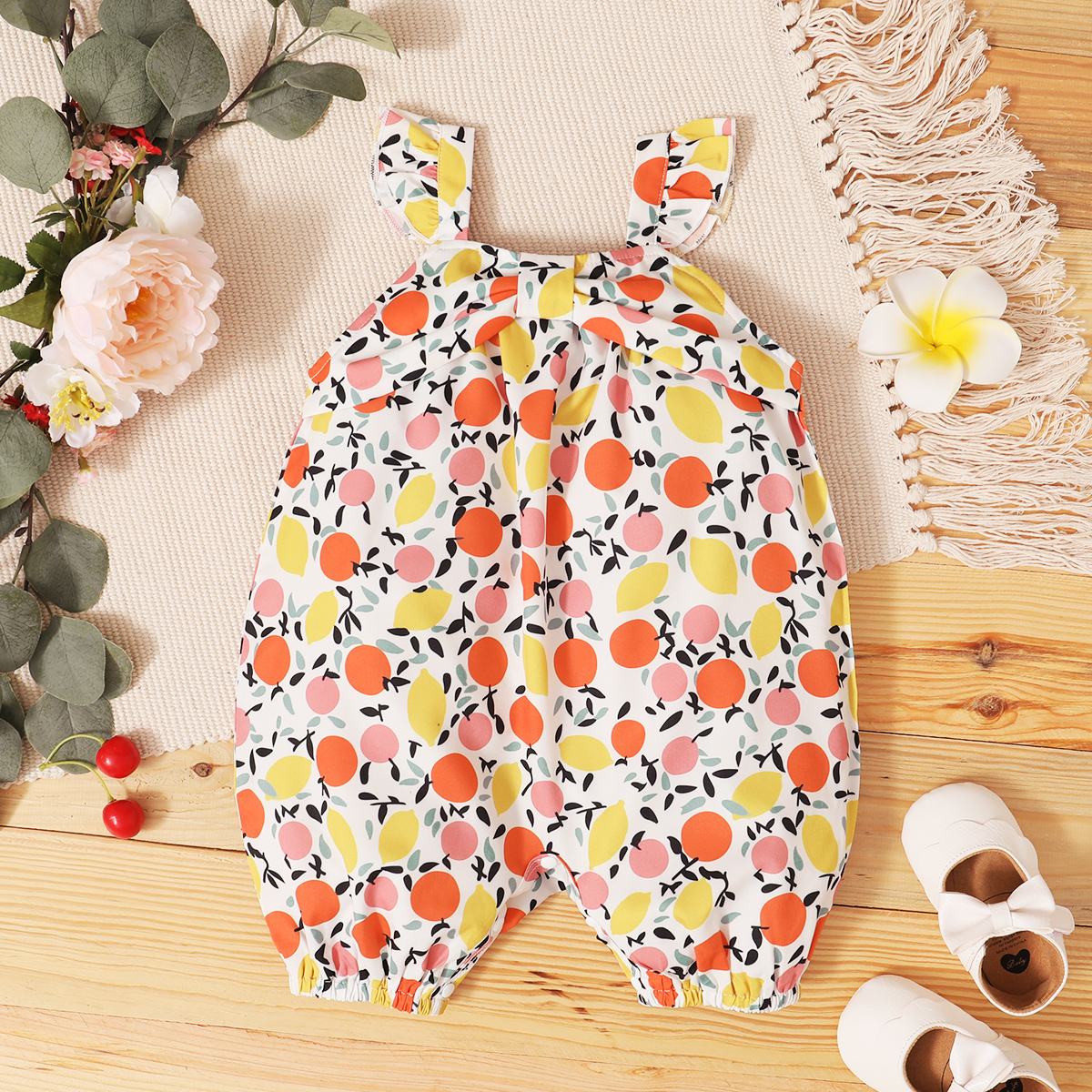 

1pc Baby Girl casual Fruit Rompers & Bodysuits