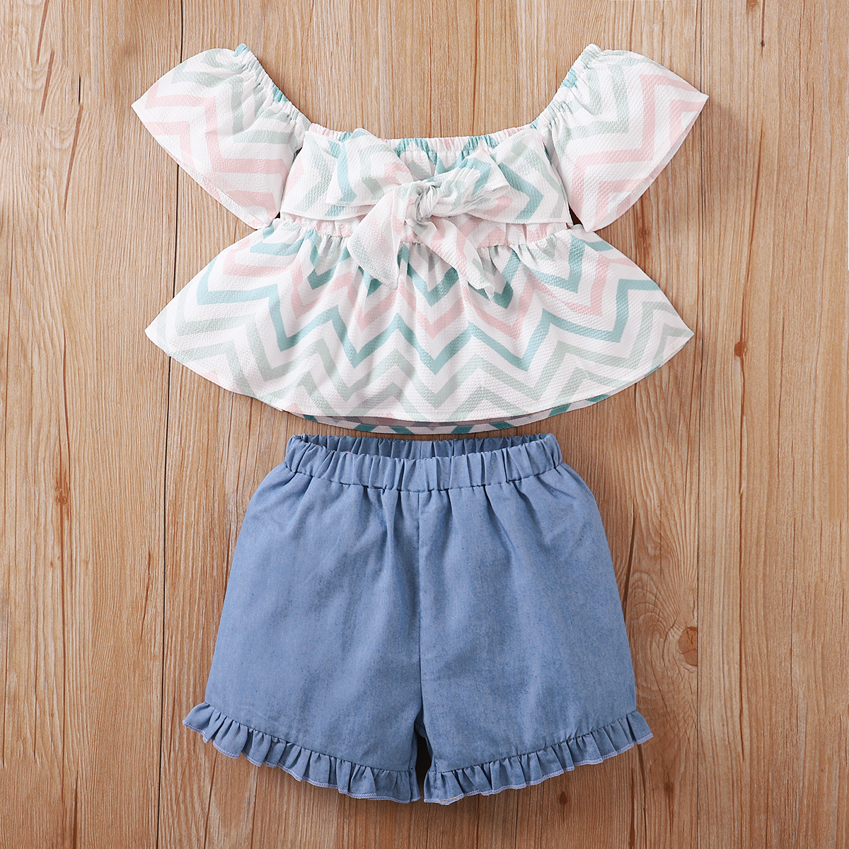 

Trendy Toddler Girl Geometric Bowknot Set