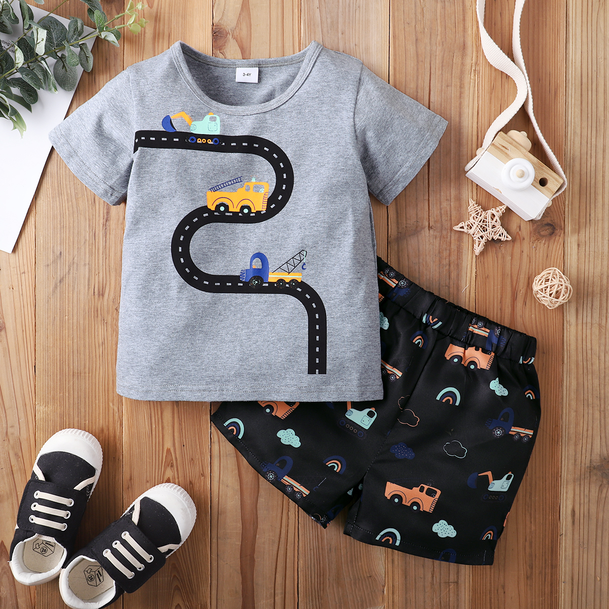

Trendy Toddler Boy Car Print Set