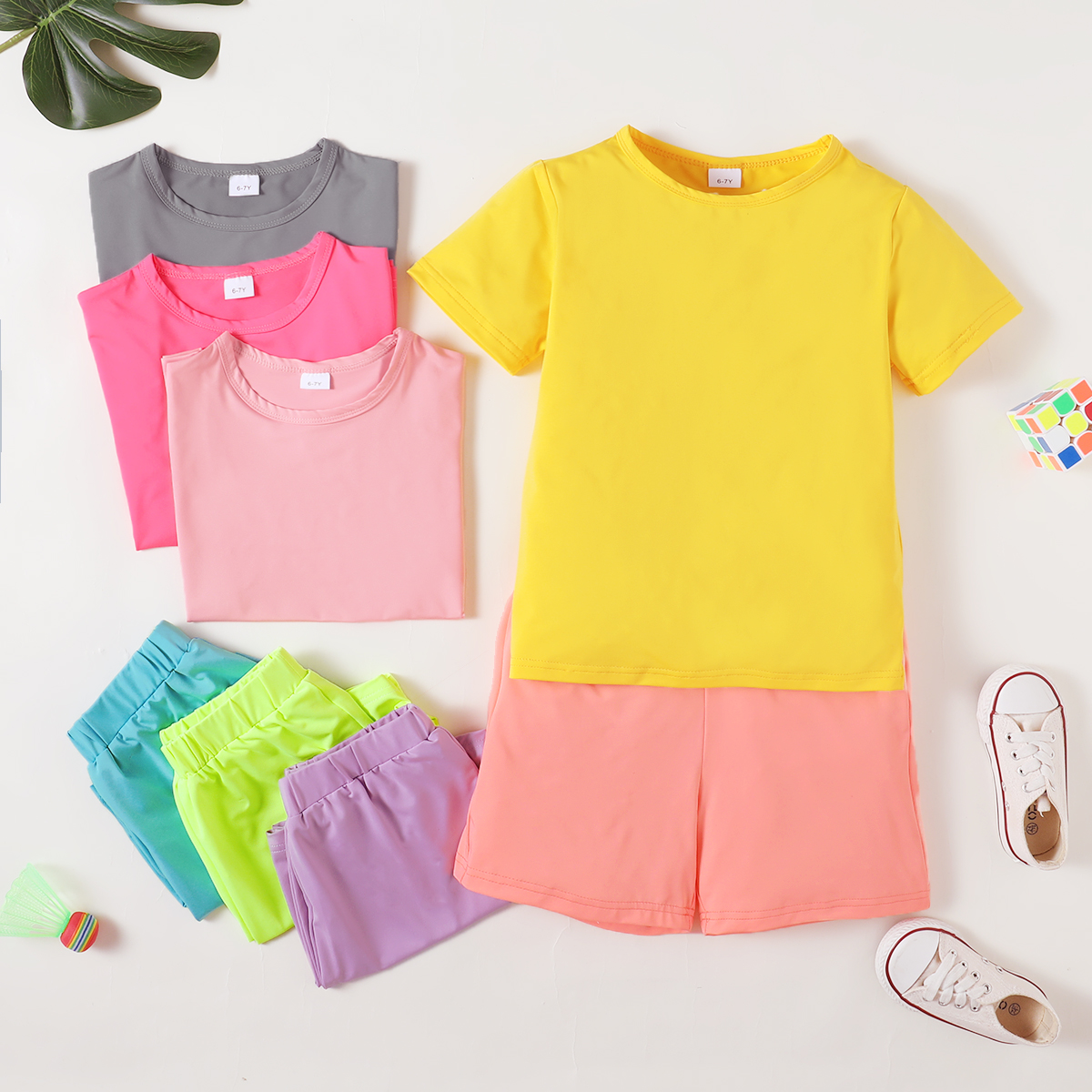 

Solid Tee and Shorts Athleisure Set for Toddlers/Kids