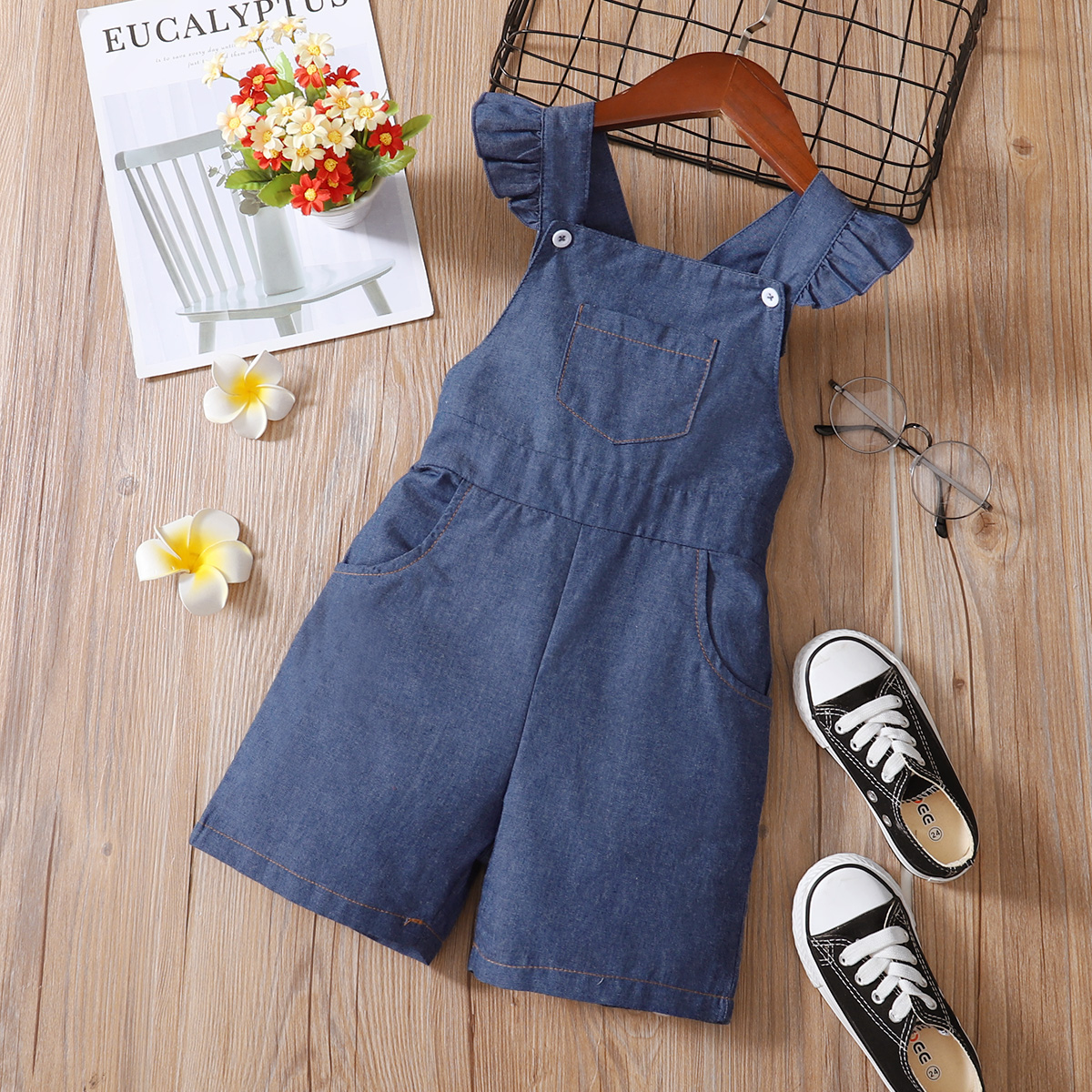 

Toddler Girl Ruffled Button Design Sleeveless Strap Denim Jumpsuit with Pocket