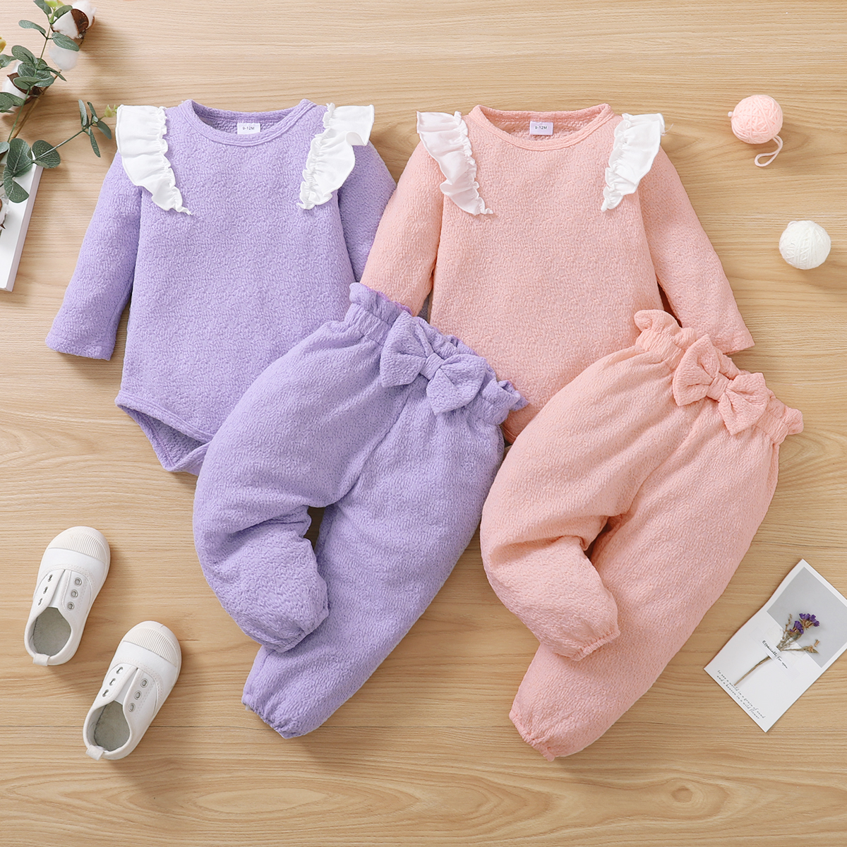 

3pcs Solid Ruffle and Bow Decor Long-sleeve Baby Set