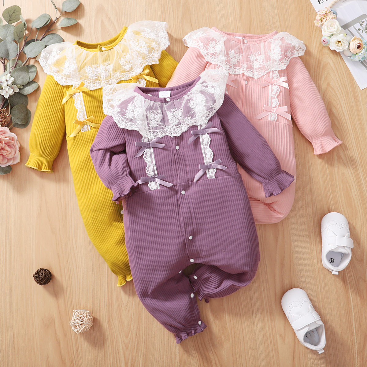 

Baby Girl Ribbed Solid Splice Lace Mesh Ruffle Collar Long-sleeve Jumpsuit