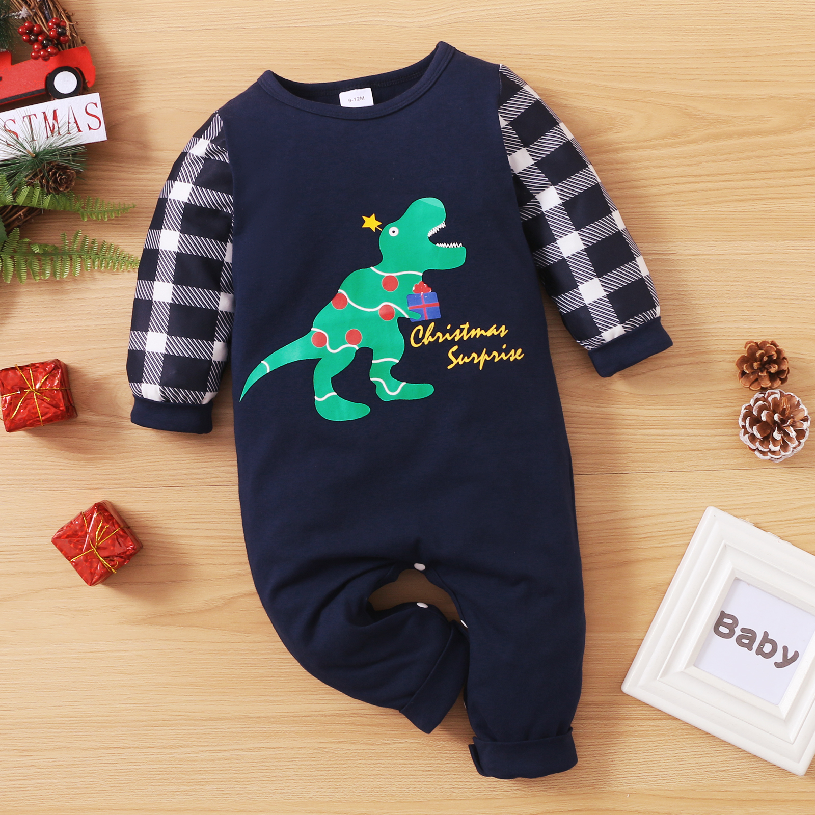 

Christmas Dinosaur and Letter Print Baby Boy Plaid Long-sleeve Cotton Jumpsuit