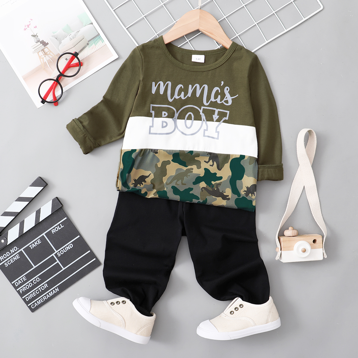 

2-piece Toddler Boy Letter Camouflage Print Colorblock Long-sleeve Top and Black Pants Set