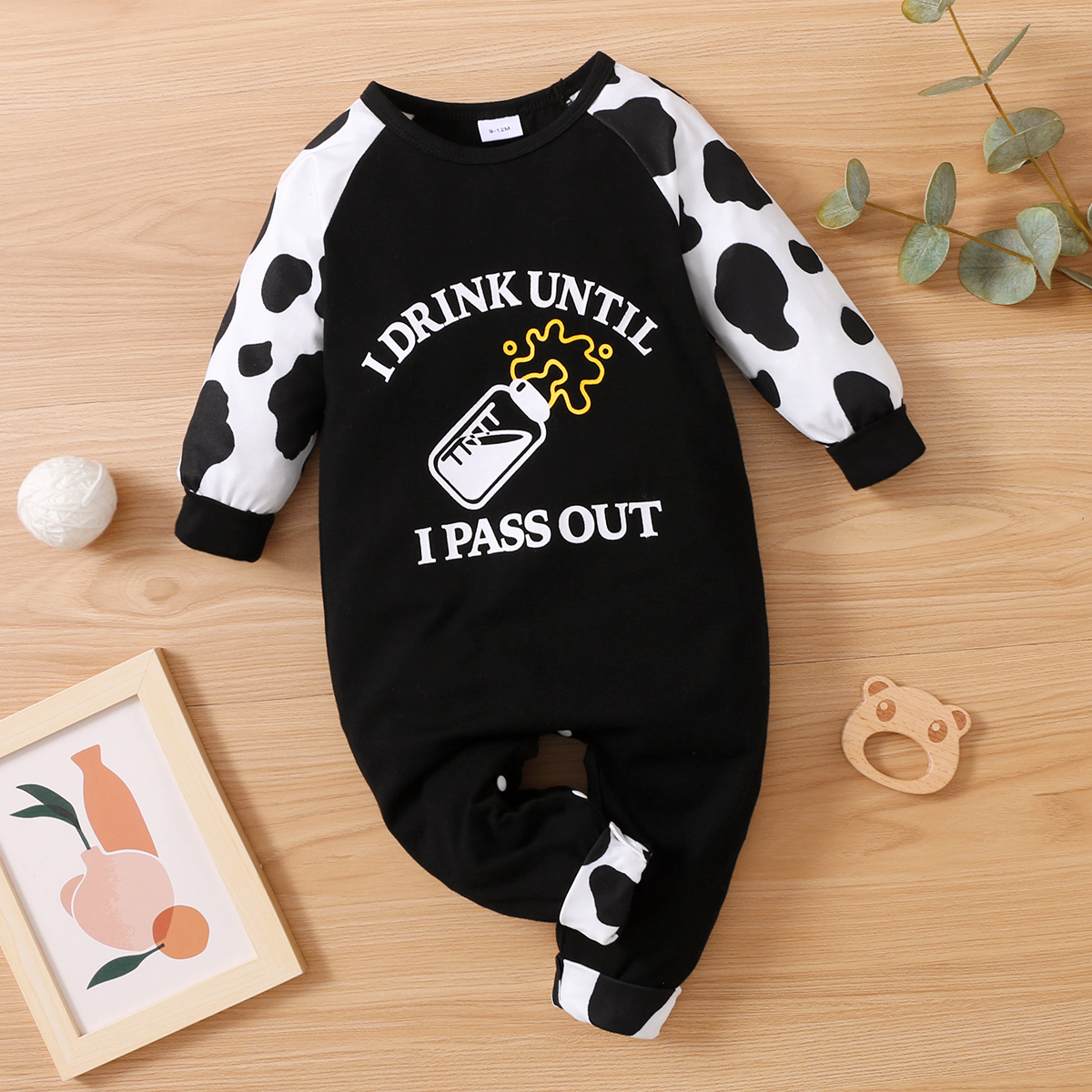 

Baby Boy Letter and Cow Print Black Cotton Long-sleeve Jumpsuit