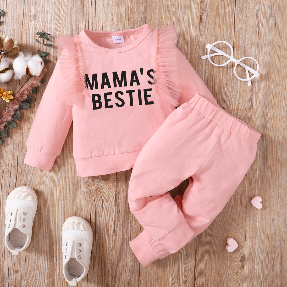 

2pcs Baby Girl Letter Print Pink Mesh Splicing Long-sleeve Sweatshirt and Trousers Set