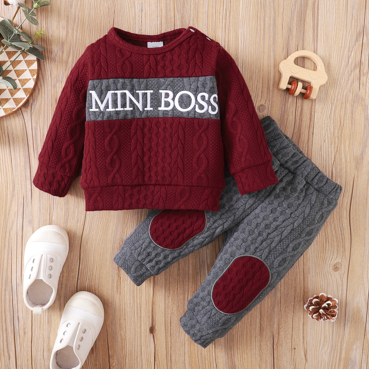 

2-piece Baby Girl/Boy 95% Cotton Long-sleeve Letter Print Cable Knit Textured Sweater and Pants Set