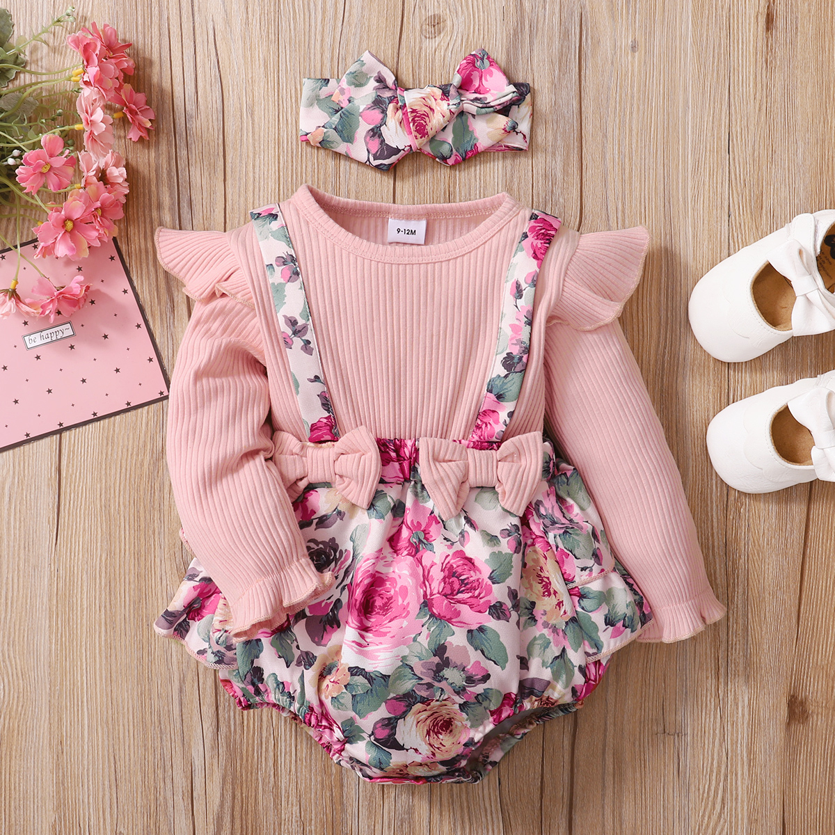 

Baby Girl Pink Ribbed Long-sleeve Splicing Floral Print Romper