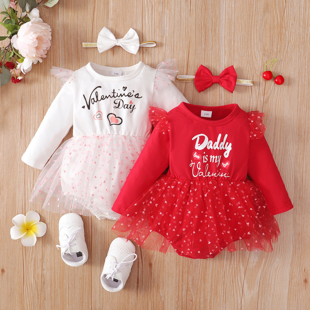 

Valentine's Day 2pcs Baby Girl Letter Print Long-sleeve Splicing Glitter Love Heart Mesh Romper Set