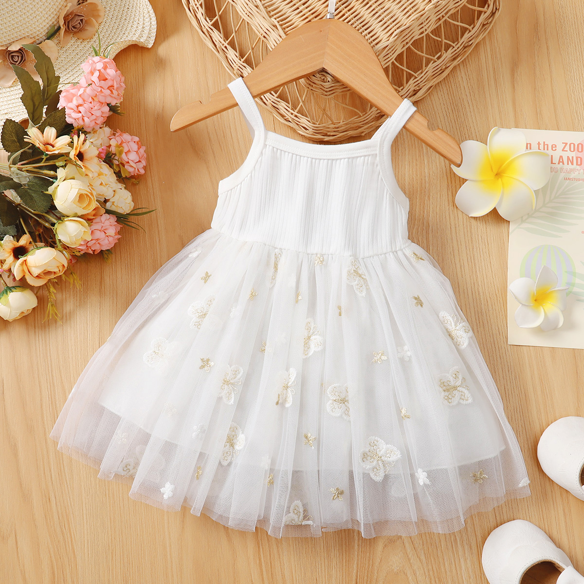 

Baby Girl Spaghetti Strap Ribbed Splicing Butterfly Embroidered Mesh Dress