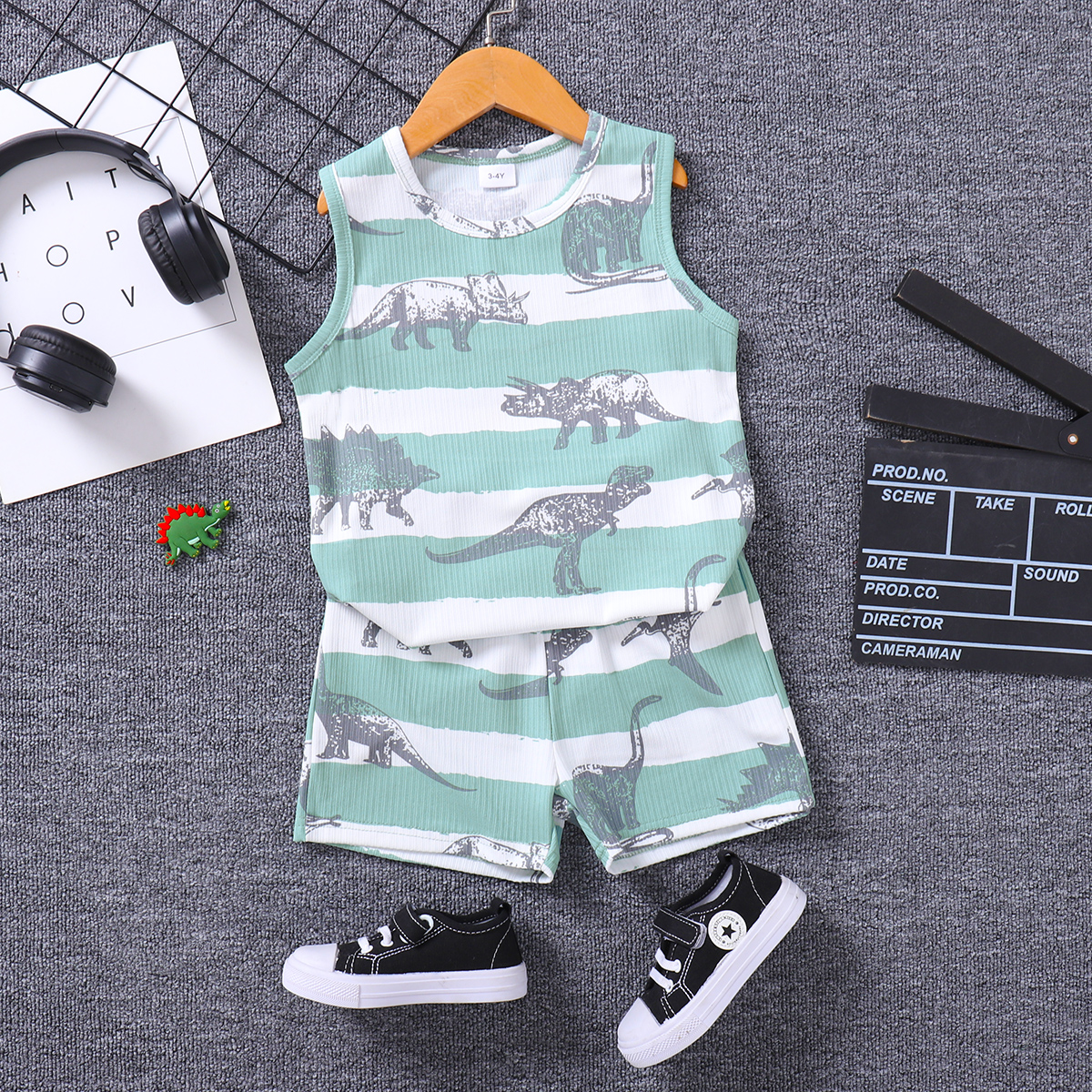 

2pcs Toddler Boy Playful Dinosaur Print Striped Tank Top and Shorts Set
