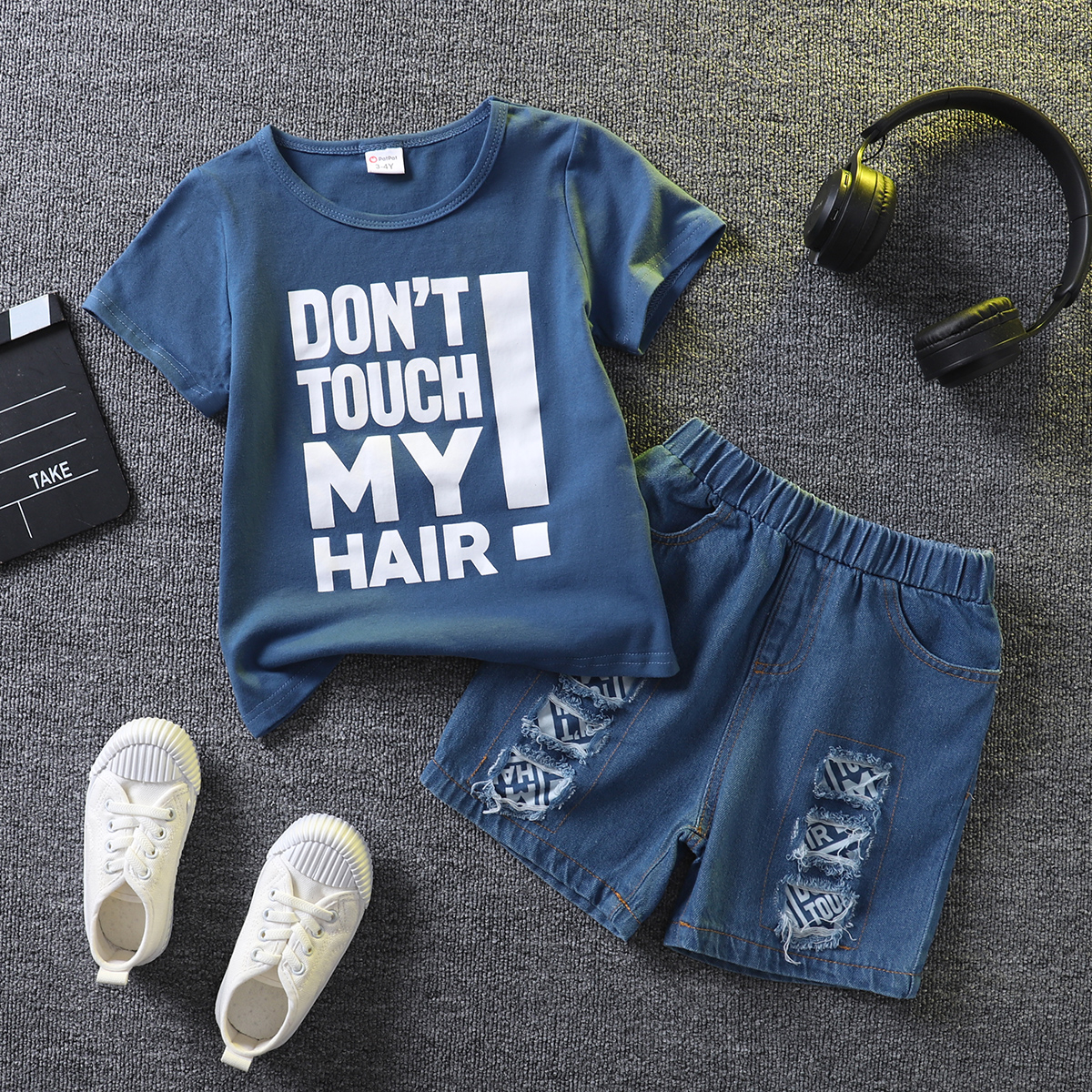 

2pcs Toddler Boy Trendy Ripped Denim Shorts and Letter Print Tee Set