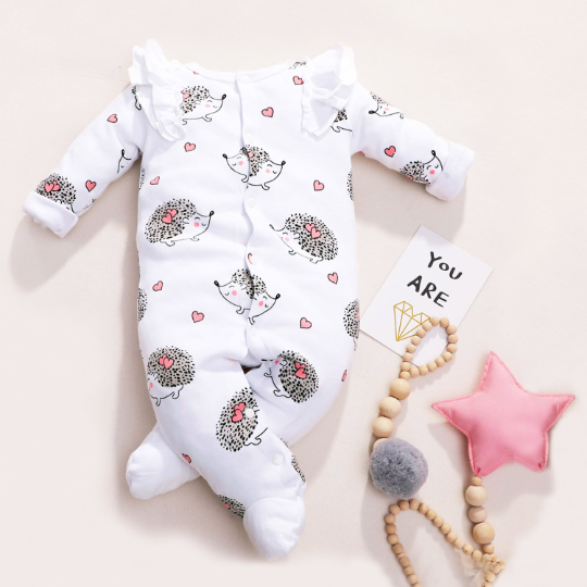 

Lovely Heart Hedgehog Printed Long-sleeve Jumpsuit for Baby