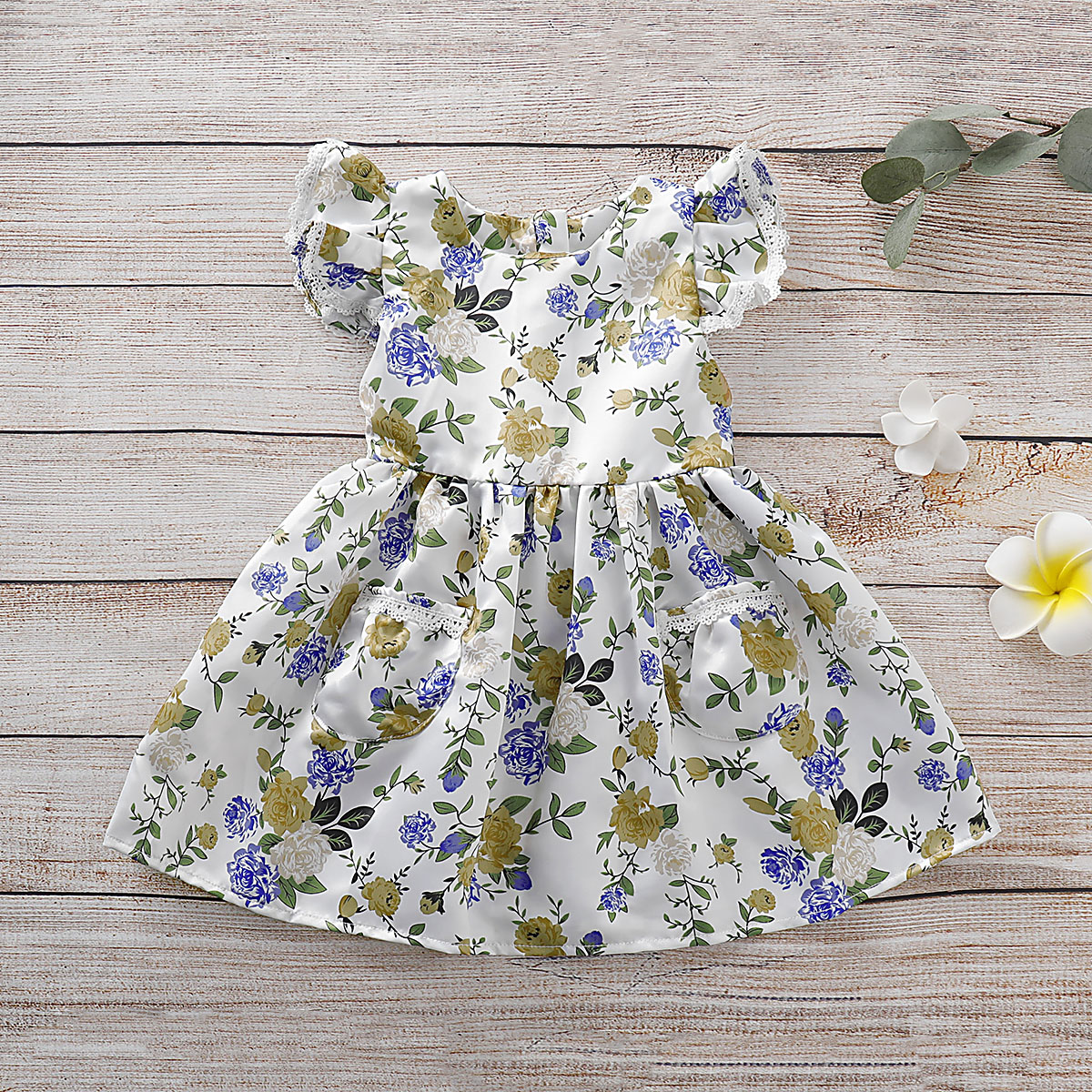 

Baby Ruffle-sleeve Pocket Design Dress