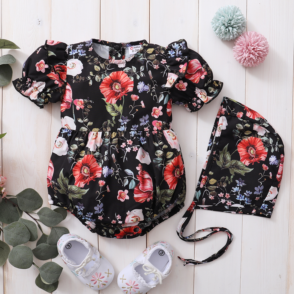 

2-Piece Baby Floral Print Ruffle Short-sleeve Romper and Hat Set