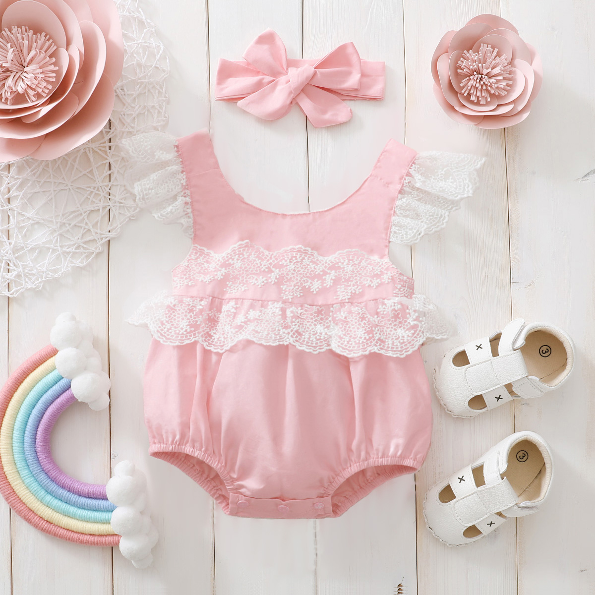 

2-Piece Baby Flutter-sleeve Lace Romper and Headband Set