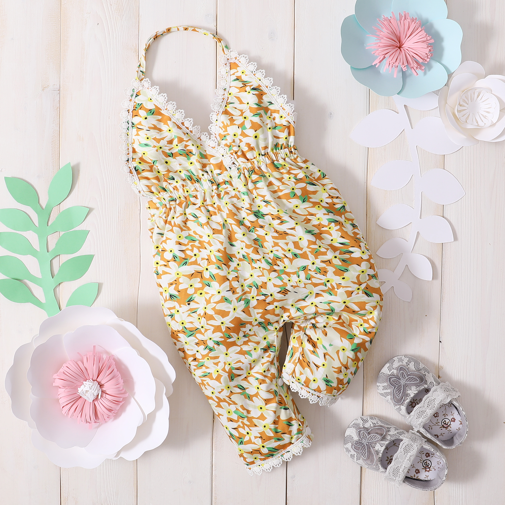 

Baby Floral Print Lace Strappy Jumpsuit