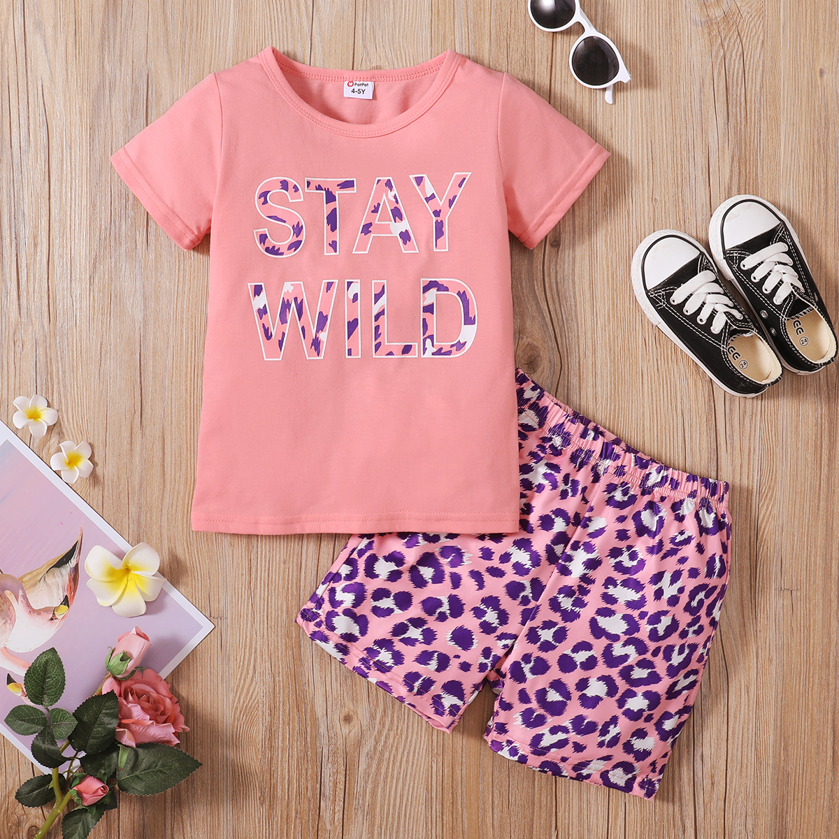

Leopard Letter Print Tee and Shorts Athleisure Set for Toddlers / Kids