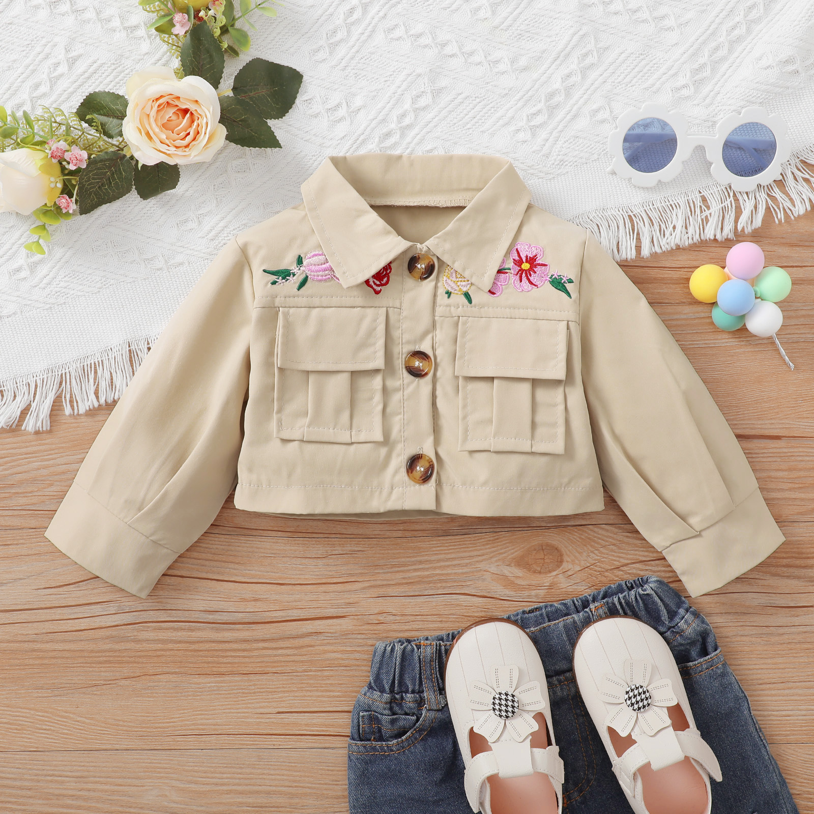 

Baby Girl Floral Embroidered Button Front Long-sleeve Crop Jacket