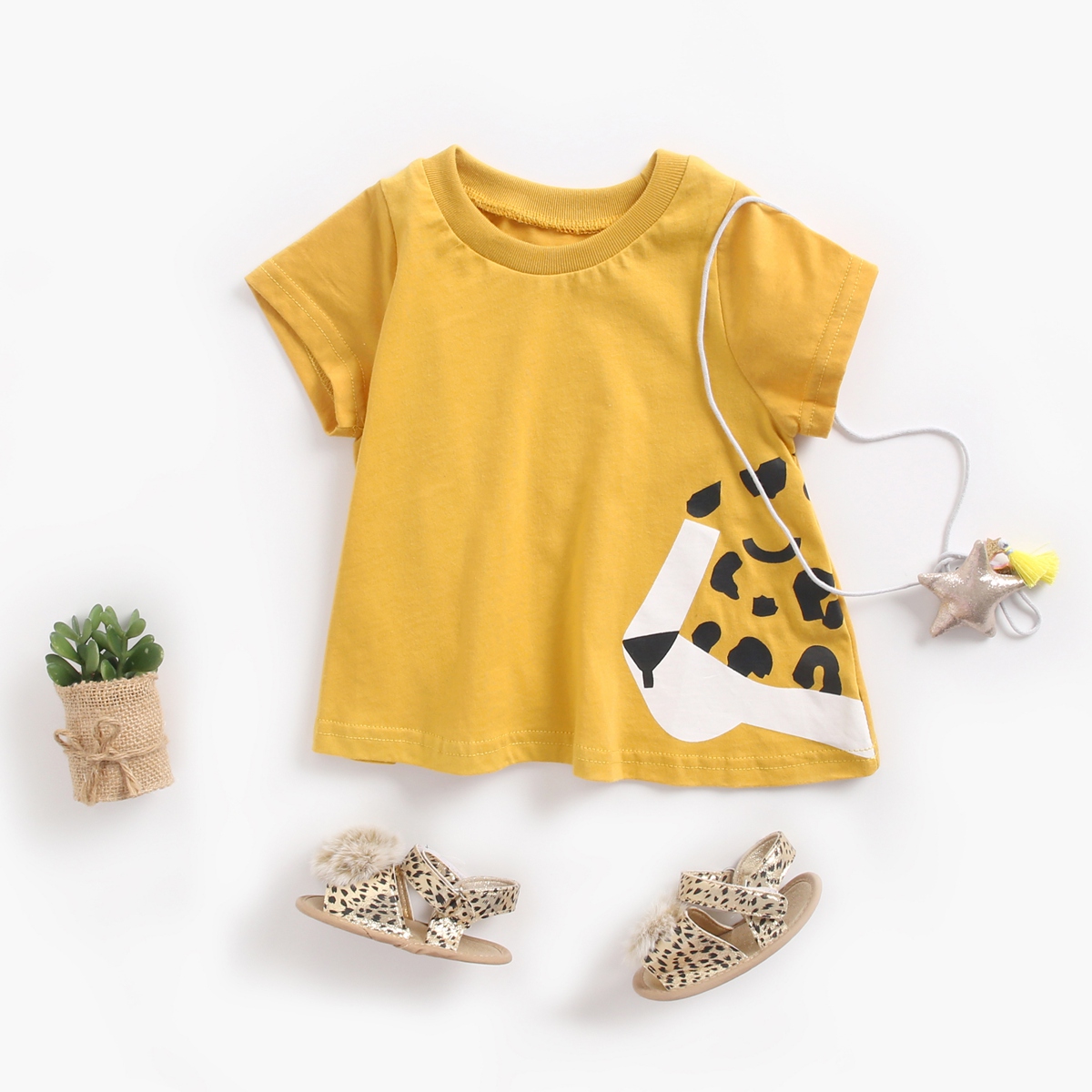 

Baby / Toddler Lovely Irregular Pattern Print Short-sleeve Dress