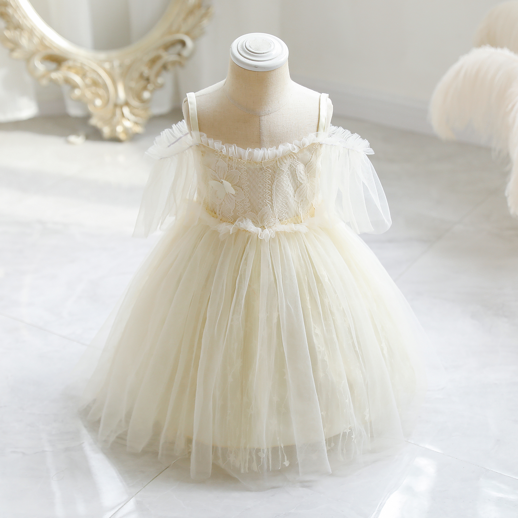 

Toddler Girl Lace Flower Embroidery Off Shoulder Strap Mesh Princess Costume Party Dress