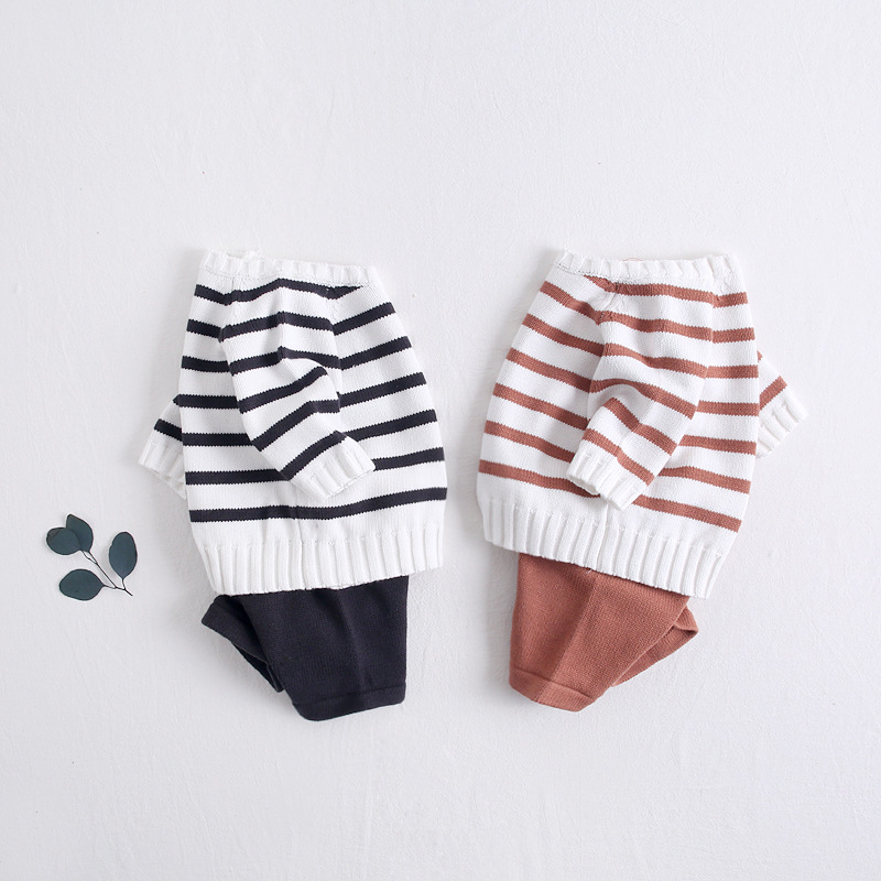 

Baby Causal Striped Long-sleeve Top and Solid Shorts Set