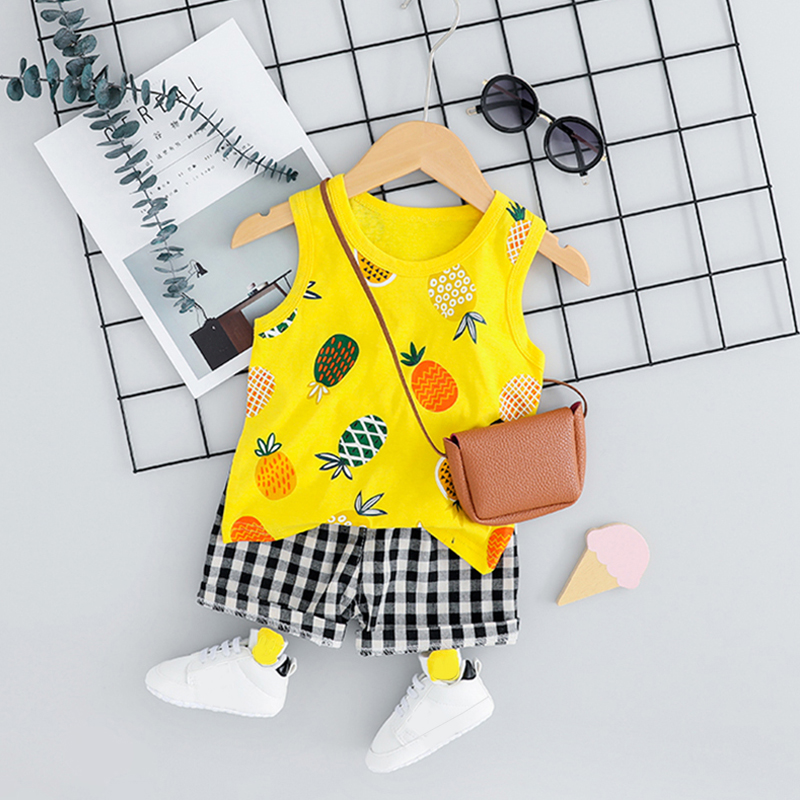 

Pineapple Print Tank and Plaid Shorts Set