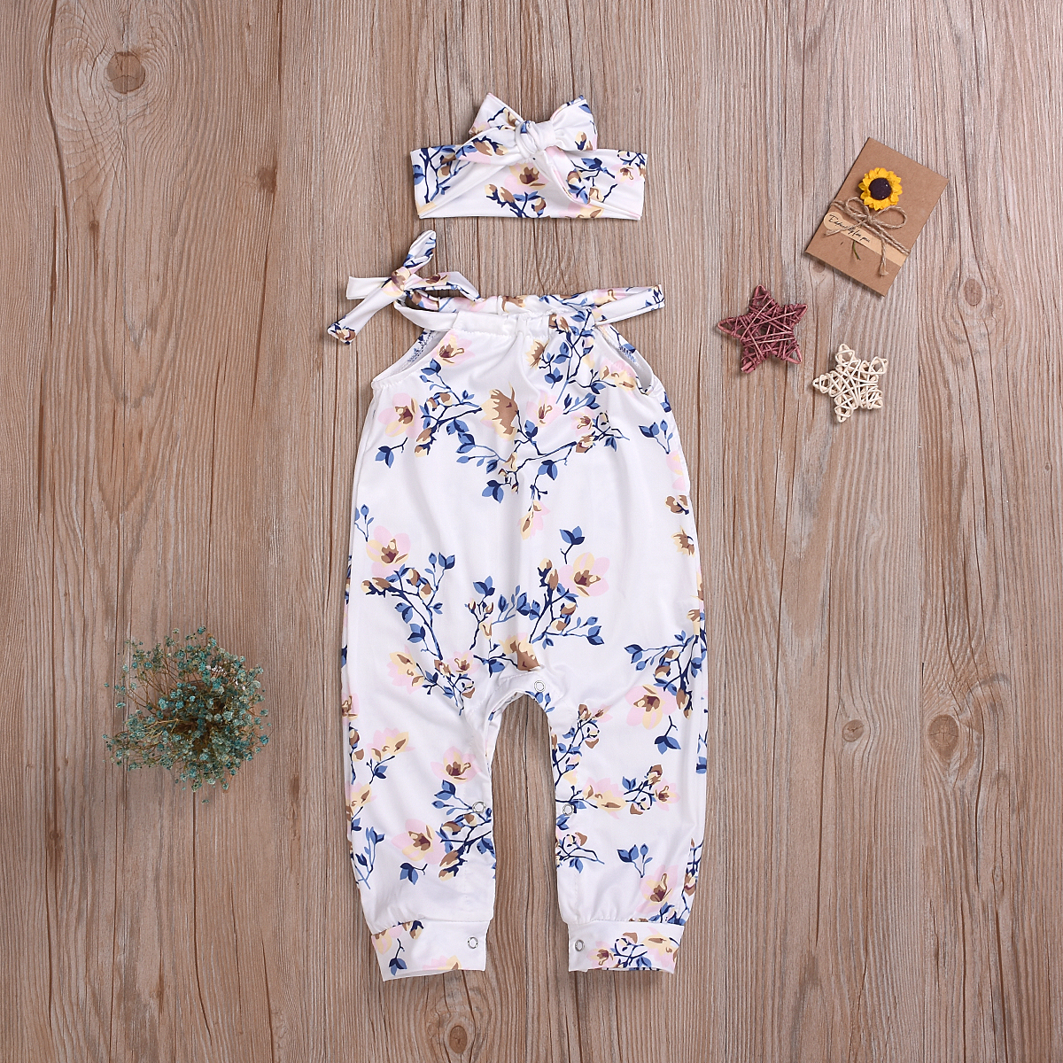 

Baby Floral Print Jumpsuit and Headband