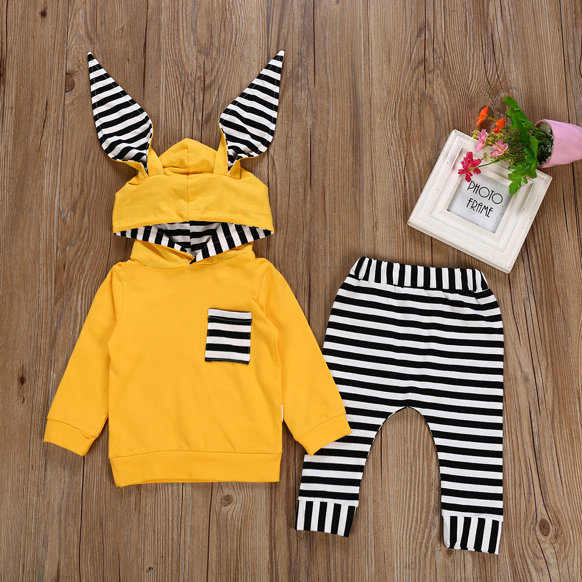 

Baby Unisex Casual Stripes Baby's Sets
