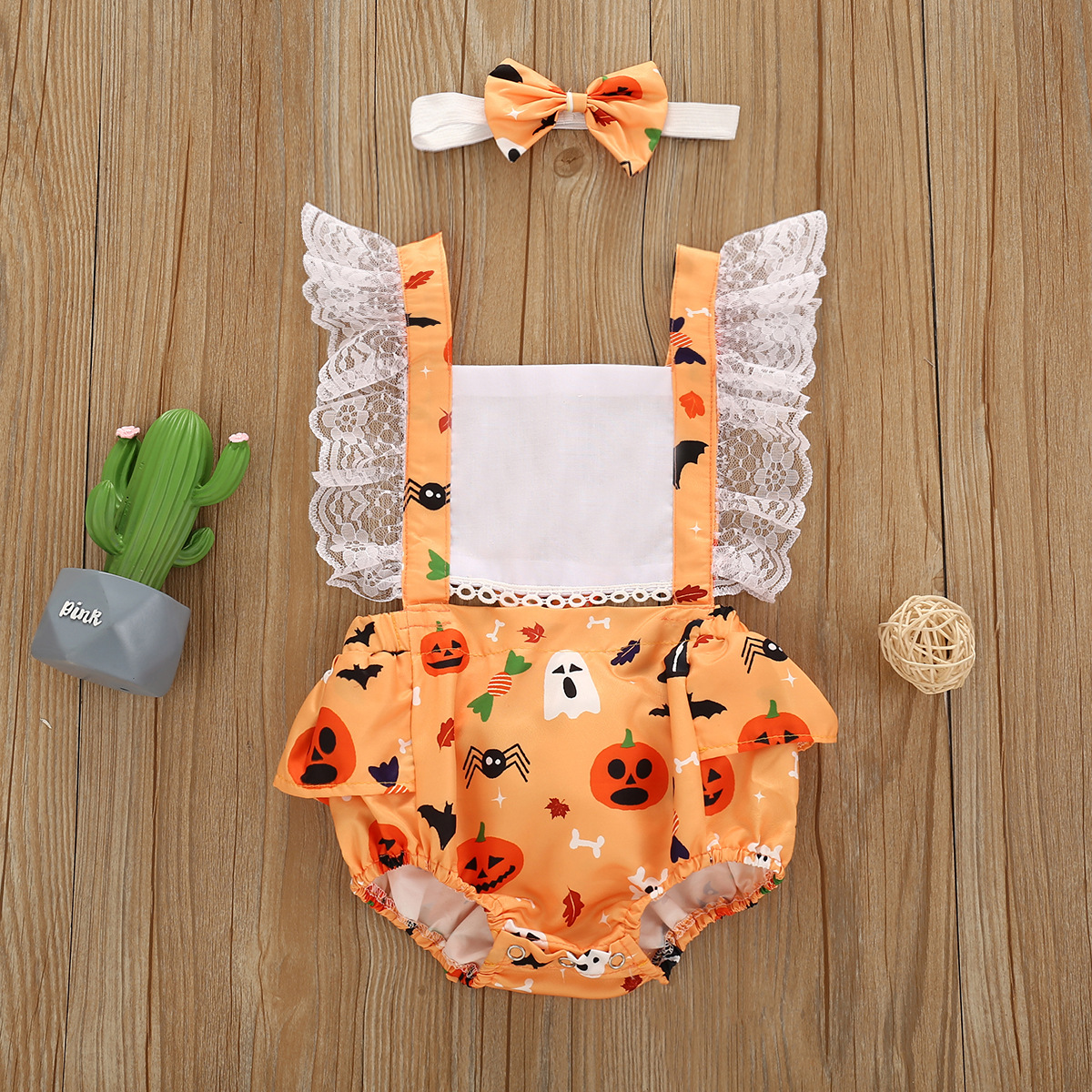 

2-piece Baby Halloween Lace Romper with Headband