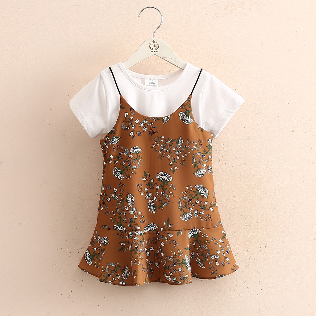 

Fashionable Short-sleeve Top and Floral Slip Dress